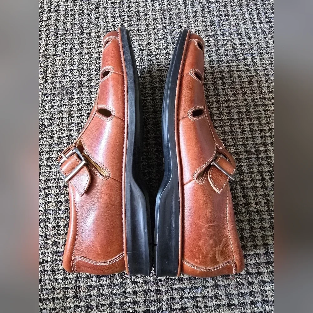 Skinned man sandals, Johnston & Murphy 8.5 M